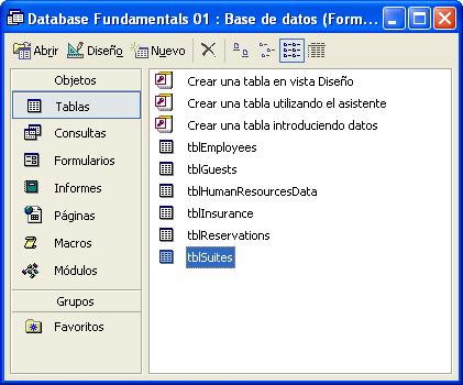 Desplazarse por Access Al abrir la base de datos Database Fundamentals 01 del ejercicio anterior, aparece en pantalla la ventana Base de datos.