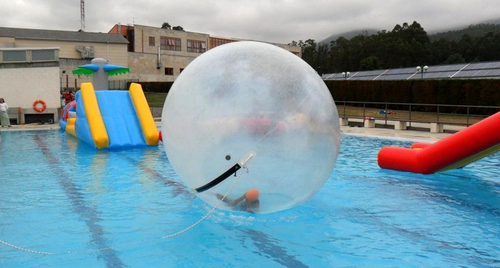 WATER BALL PUBLICO