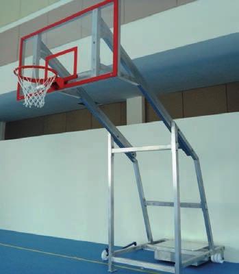 100250: con tablero de aluminio 100251: con tablero acrílico Sistema de Poste Móvil de Baloncesto El poste móvil de baloncesto está hecho de aluminio.