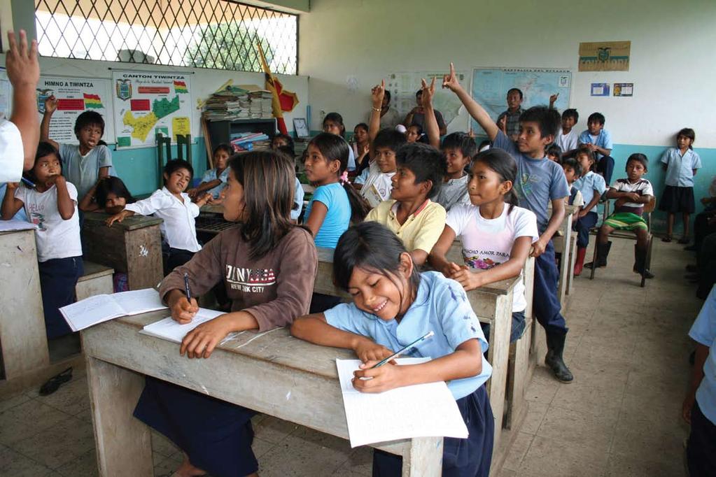 Presentación UNICEF Ecuador07-TIW046-Larrea SECTORIAL EDUCACIÓN El Sectorial Educación presentó una ejecución de USD 1,846.9 millones durante 2008 y de USD 2,071.