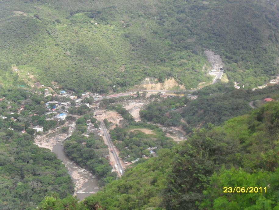 Túnel de Sumapáz (Guillermo León Valencia): Obra que dio inicio a su construcción en el mes de agosto de 2006 y entro en operación en marzo de 2011. Con una inversión de $190.