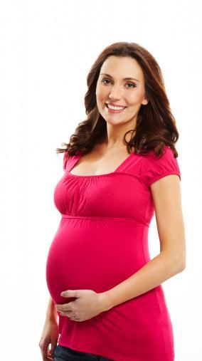 ÁCIDO FÓLICO Y GESTACIÓN El ácido fólico (AF) o vitamina B9 es un nutriente esencial durante el embarazo.