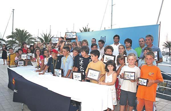 12-M NÁUTICA Domingo, 2 de septiembre de 2007 / Diario de Mallorca VELA: LOCAL Finalizó el 44 Gran Día de la Vela con el triunfo del Club Nàutic Con una participación de 200 barcos y 400 regatistas