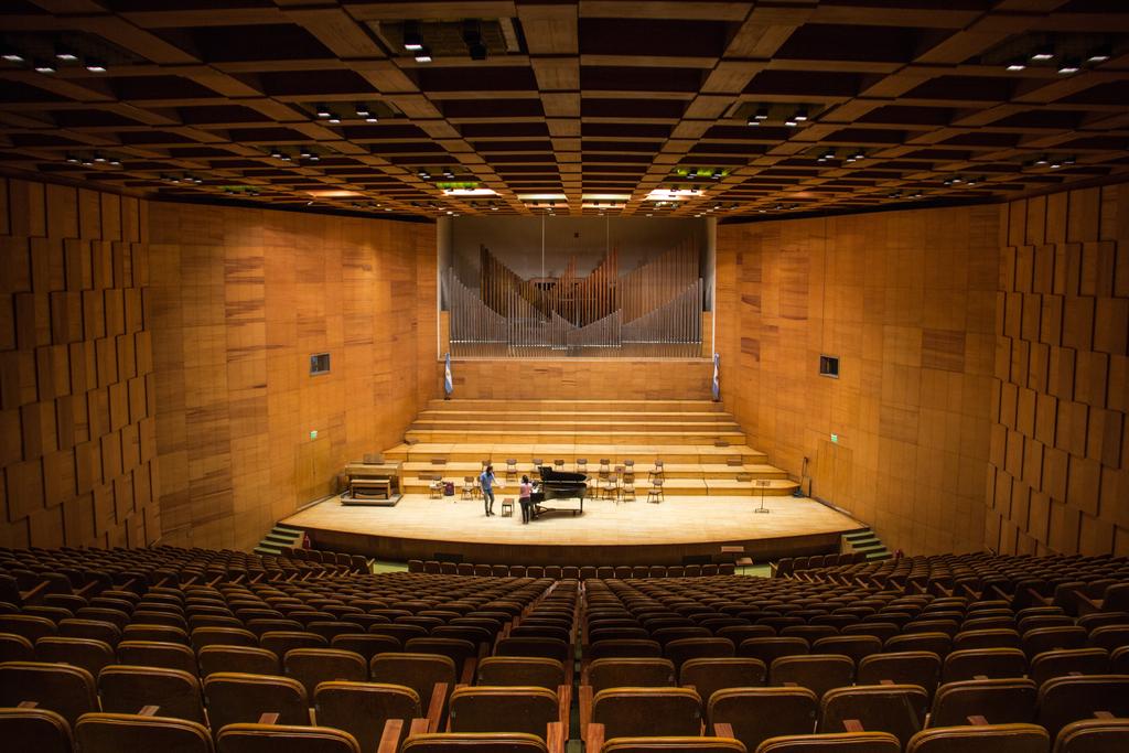 SALAS Y TEMÁTICAS Auditorio Juan Victoria APERTURA Considerada como una joya de la acústica a nivel internacional, la