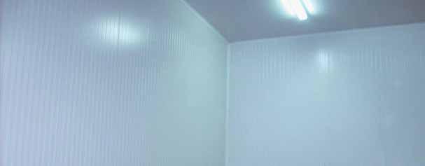 CÓNCAVO SANITARIO PVC Aplicación Elemento para tapar juntas interiores de panel en esquinas entre techo-pared, pared-pared, pared-suelo.