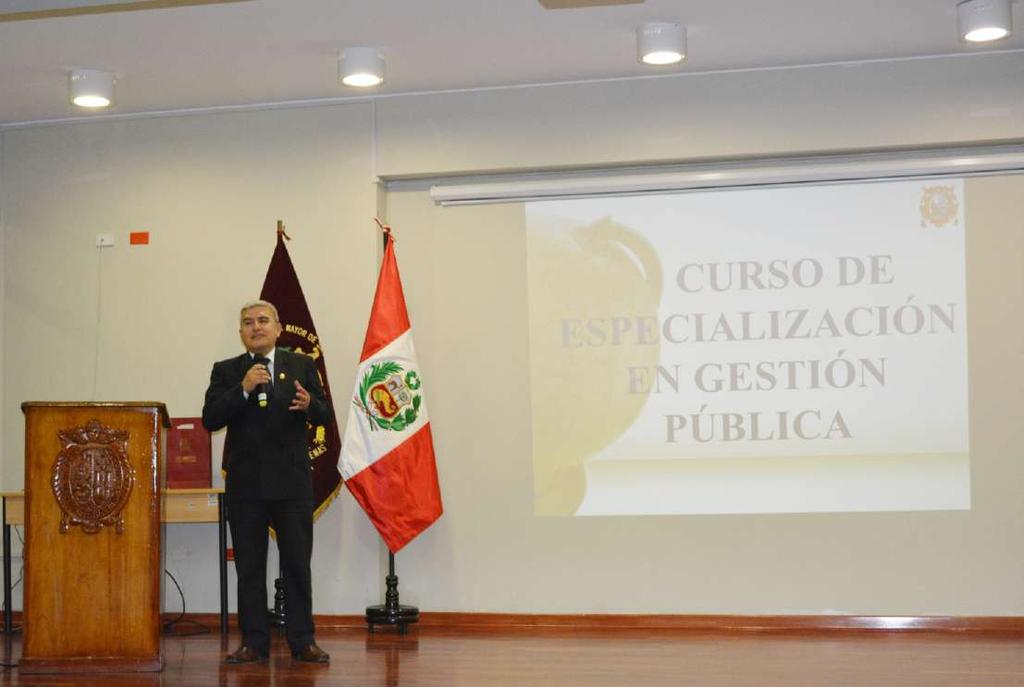 Mg. Juan Carlos Gonzales Suárez, Decano de la