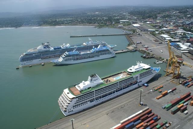 DESARROLLO PORTUARIO: Plan Maestro Portuario. Especialización de las Terminales Portuarias.