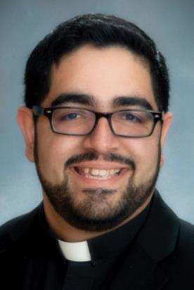 EVENTOS ARQUIDIOCESANOS / ARCHDIOCESAN EVENTS Padre Manuel Flores Manuel Flores fue bautizado poco después de su nacimiento en Puerto Rico en 1989, pero no recibió sus sacramentos de primera comunión