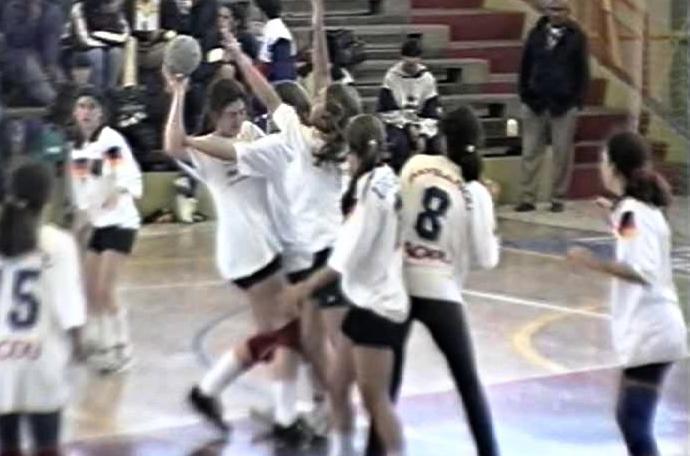 I Recopa Juvenil de Handball Paysandú, 6 y 7 de junio de 1997 De acuerdo al cronograma de esta nueva etapa de coordinación entre la Fundación Antonio Valeta y la Federación Uruguaya de Handball y