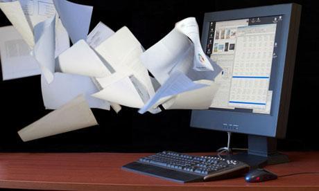 SEGURIDAD La oficina sin papel reduce los riesgos que afectan la integridad, confidencialidad y disponibilidad de los documentos y la información: RETO Cada año aumenta la
