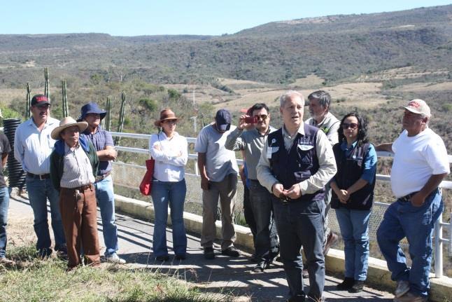 Jalisco Sostenible: un proyecto sobre gobernanza de los recursos hídricos Estudios técnicos + Información + Diálogo + Participación Punto de partida: Confianza Punto de