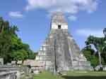 traslado al sitio arqueológico de Tikal.