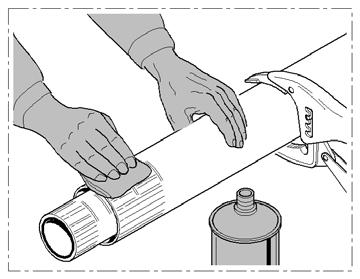 11 Limpiar la parte terminal del tubo primario, del secundario, la espiga del racor y la parte interna de las reducciones utilizando un paño limpio embebido de solución decapante (LID1).