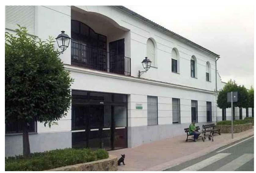 Otras referencias y aplicaciones Reforma en residencia Torrecampo (Córdoba) Residencia de mayores con 62 usuarios de capacidad. Situación Previa Instalación de gas y energía solar. Dos depósitos de 5.