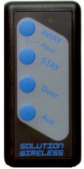 (STAY) 3 Botones 1 y 2: Pulse los dos botones al mismo tiempo para activar la alarma de pánico.