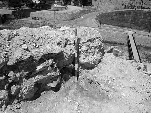 estratigráfica del suelo, así como los restos constructivos afectados por las obras.