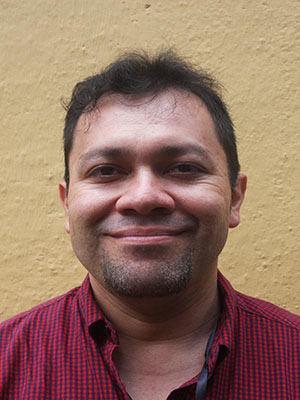 - Marco Vinicio Cahueque Acosta Director de la Dirección de Reconvención Productivo Ministerio de Agricultura, Ganadería y Alimentación