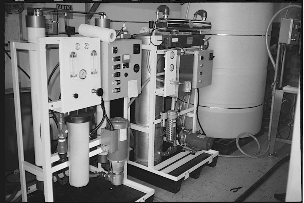 Circulación de agua Aumento de presión Transferencia de líquidos Sistemas de aspersión Enfriadores Sistemas de lavado/limpieza