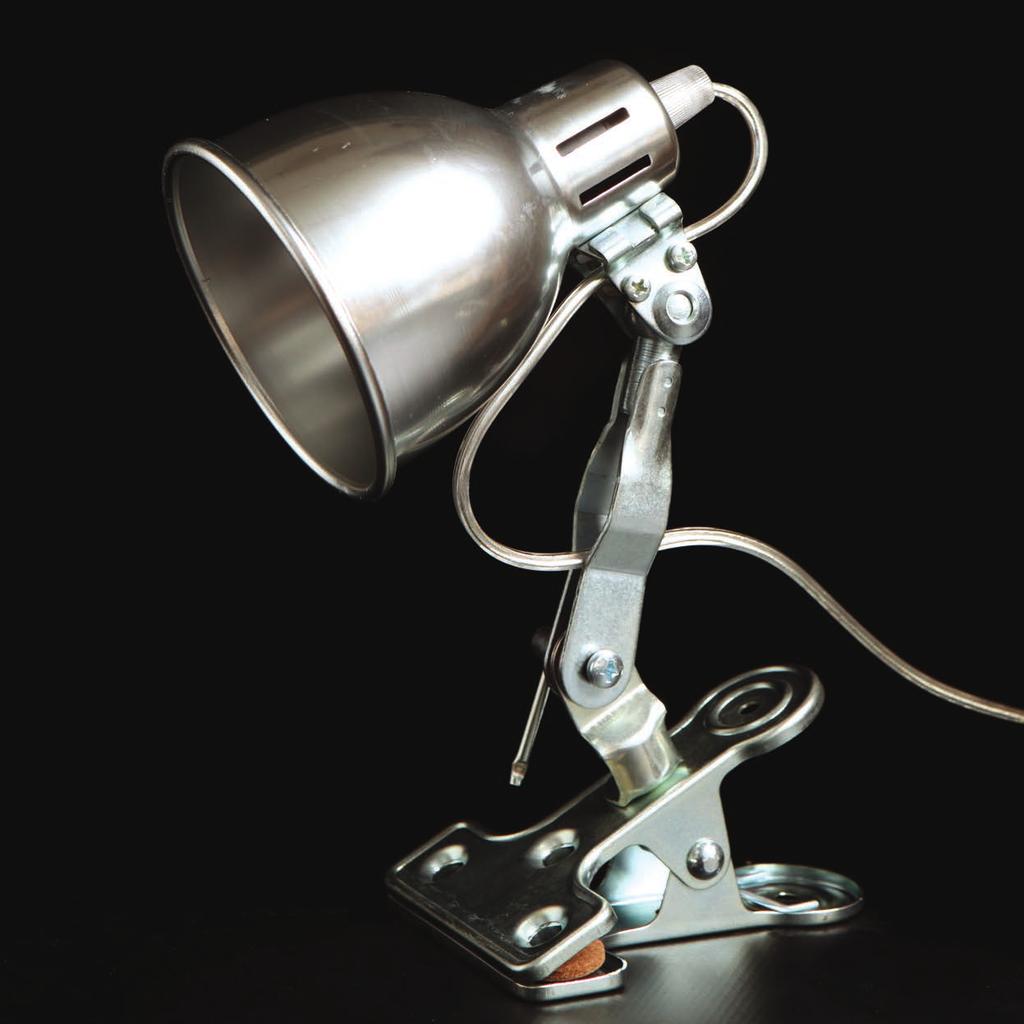 KAB N3.3 N3.3 Lámpara con rótula y pinza. Interruptor en el cable. Pantalla Ø100mm.