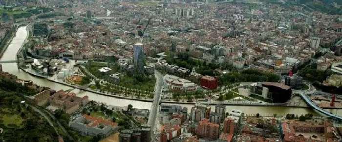 pública de Bilbao Ria 2000, es tomada