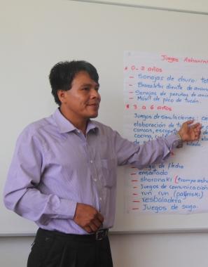 Benigno Vicente es docente de educación inicial.