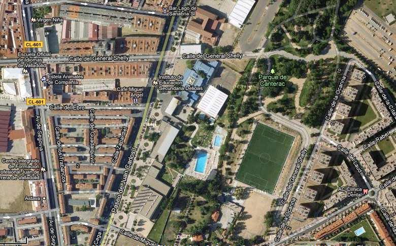 LA PISTA DE JUEGO El Polideportivo Canterac está situado en un barrio a las afueras de Valladolid, rodeado por un parque y varias instalaciones deportivas municipales.