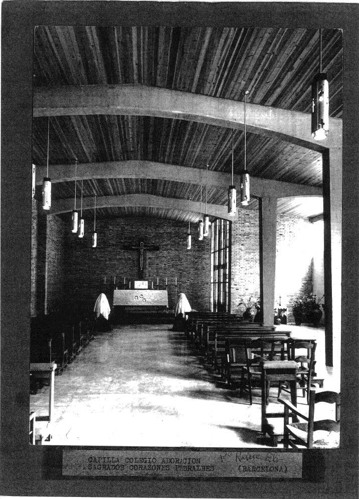 Capella del col legi dels Sagrats Cors de les religioses Adoratrius de Barcelona (c. 1960) Làmines n.