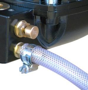 - Always depressurise the compressed air system before working on the system.