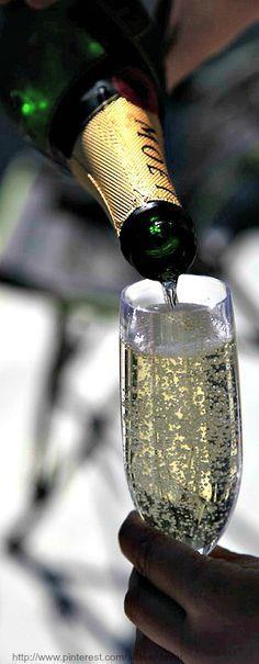 BRINDIS: Rueda de champagne Primado RONDA
