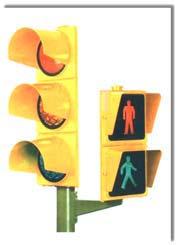 Los semáforos, son modulares con cuerpos de aluminio inyectado, PVC, o