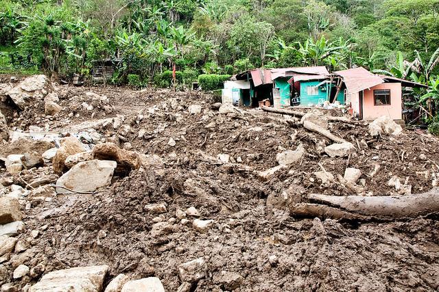 Costa Rica s vulnerability to extreme climate events The impact of hydrological events continues to increase. Between 2005-2011, extreme climate events have created economic losses totalling 1.