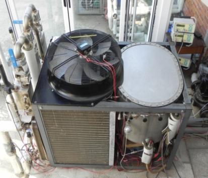 Simulación, diseño y desarrollo de prototipos de máquinas de absorción condensadas por aire para producción de frío mediante el uso de la energía solar, calores residuales o biogas.