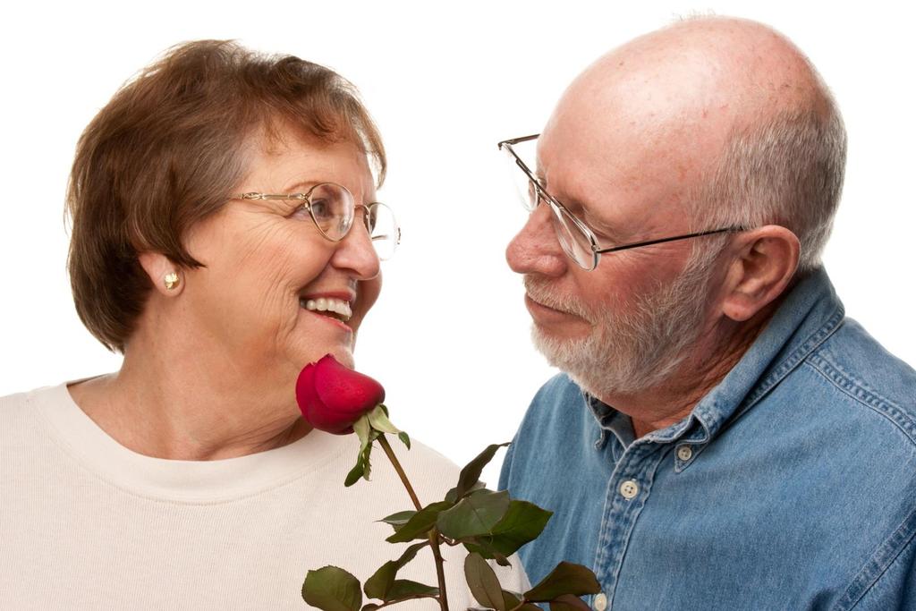El amor verdadero no envejece; con el tiempo, se hace más fuerte Anónimo Jubilados y Pensionados