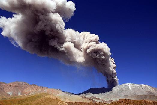 Volcanes activos de Chile Última