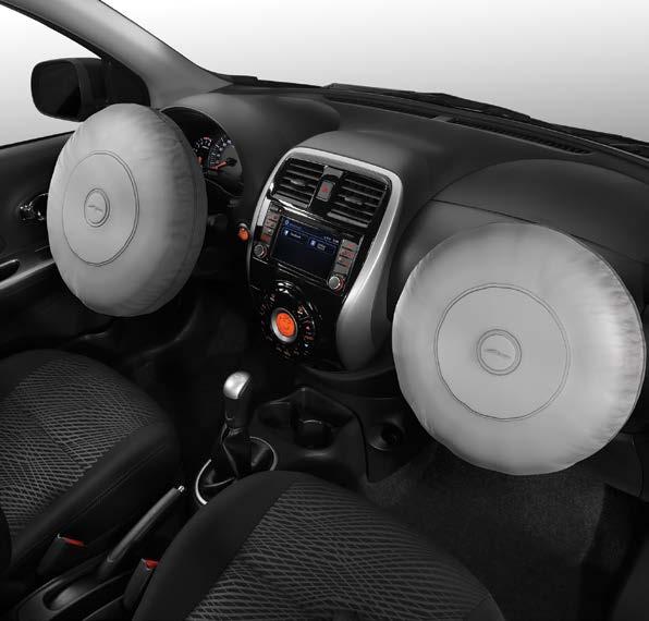 remoto Cierre automático de seguros con sensor de velocidad Cinturones de seguridad retráctiles de 3 puntos con ELR Bolsas de aire para conductor y