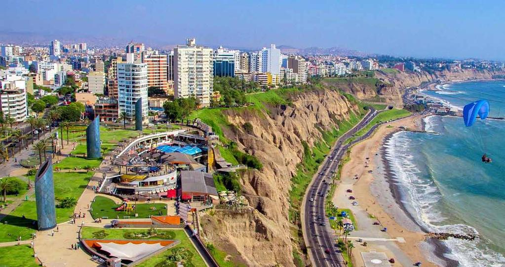 CIUDAD Y CLIMA La ciudad de Lima, capital de la República del Perú, fue fundada el 18 de enero de 1535 y tiene una población estimada de más de 9 millones de habitantes.