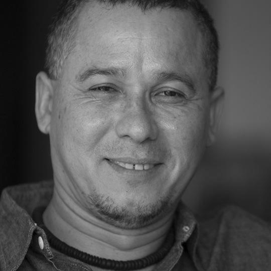 César Jeréz Martínez Fundador y redactor de la Agencia Prensa Rural. Geólogo de la Academia Estatal Azerbaijana de Petróleos (exurss).