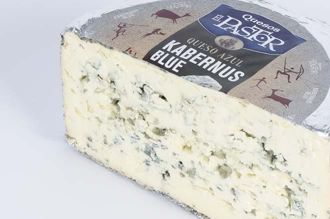 QUESO AZUL Pieza KABERNUS BLUE Queso Azul Queso producido con leche de vaca.