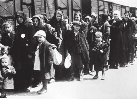 Cuando el 1 de octubre de 1943 Hitler ordenó que los casi ocho mil judíos de Dinamarca fuesen arrestados para su deportación, el gobierno organizó clandestinamente su traslado a Suecia, país que era
