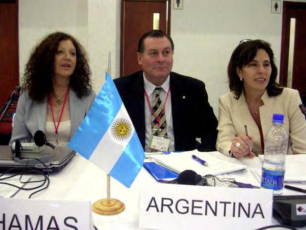 derecha Integrantes de la Delegación Argentina ante la Convención de
