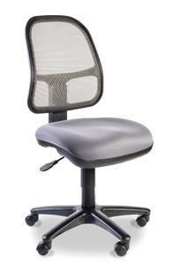 Para un mayor desempeño de las sillas operativas, estas pueden complementarse de accesorios como descansa brazos fijos