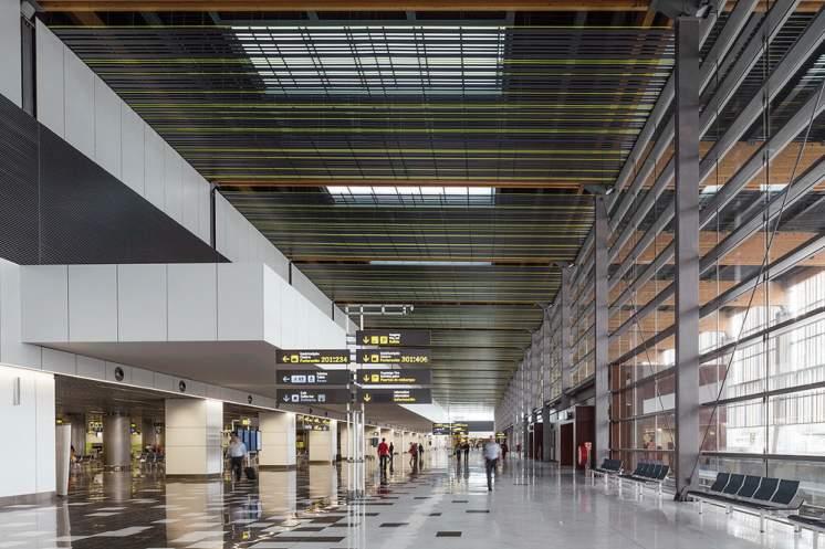 Arquitectos, Madrid, Spain Ampliación del aeropuerto existente, con