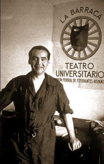 Al instaurarse la Segunda República española, García Lorca fue nombrado codirector de