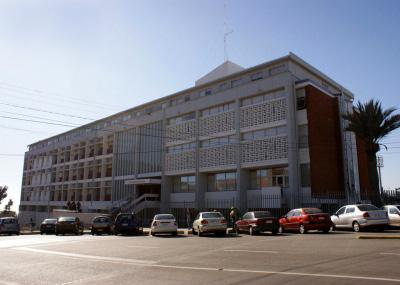 RESEÑA HISTÓRICA La Universidad de Playa Ancha es una corporación de derecho público, autónoma, laica, con personalidad jurídica y patrimonio propio, ubicada en la ciudad de Valparaíso, desarrollando