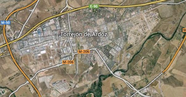 9.- Un terreno rústico de 2 12 ha se vende a 41 23 / m 2. Calcula el valor total de ese suelo. 10.- El término municipal de Torrejón de Ardoz tiene, aproximadamente, 32 km 2 de superficie.