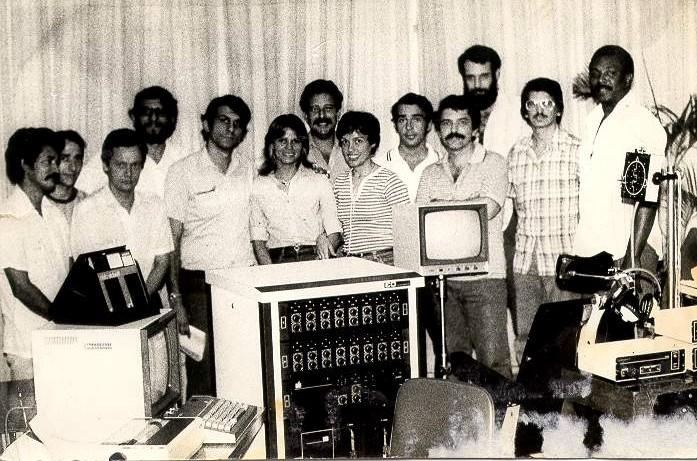 1982- MEDICID 3 1er Equipo Médico Cubano Computadorizado 1era