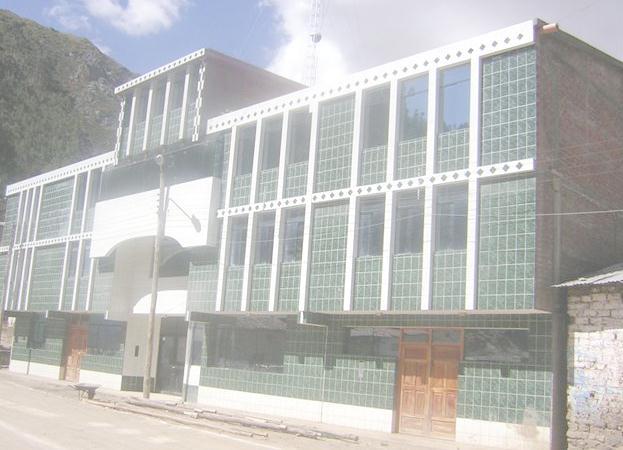 Centro Cívico en Palca Auditorio Subterráneo HUANCAVELICA El 84.