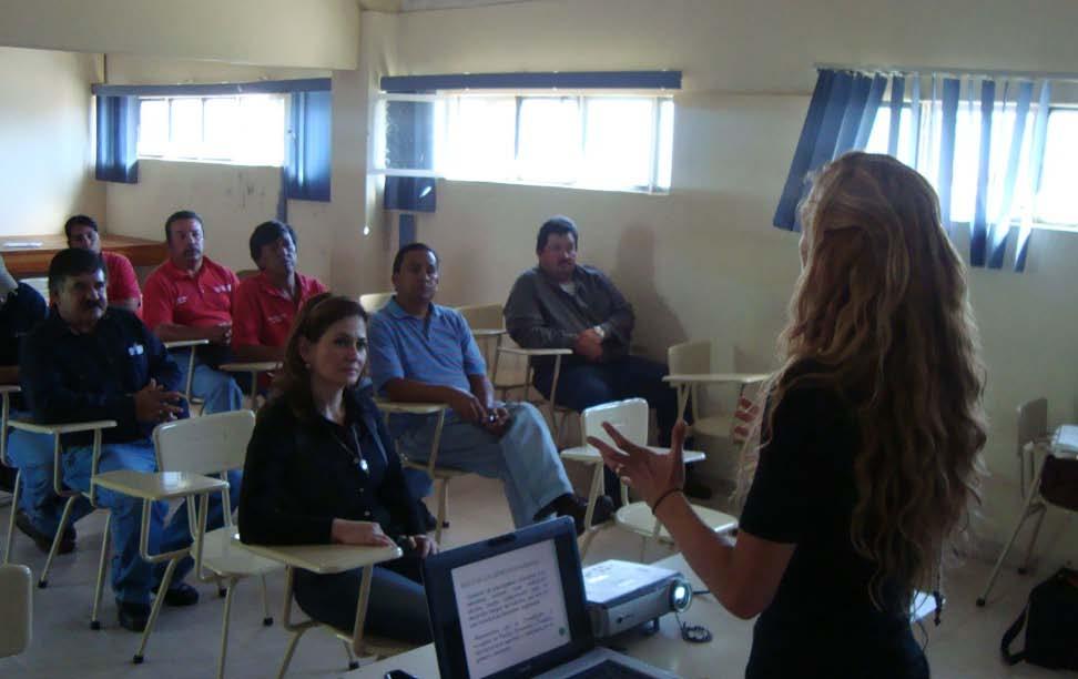 24 de septiembre de 2010 se impartió a los Servidores Públicos del Ayuntamiento de Aguascalientes de diferentes aéreas, se les dio el taller : El Papel del Servidor Publico en la Promoción y