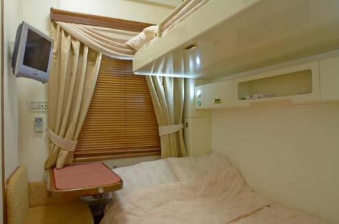 Cabinas Standard Plus: Para 1 ó 2 personas por cabina.las cabinas Standard Plus están dotadas de 2 camas inferiores y 2 camas superiores.