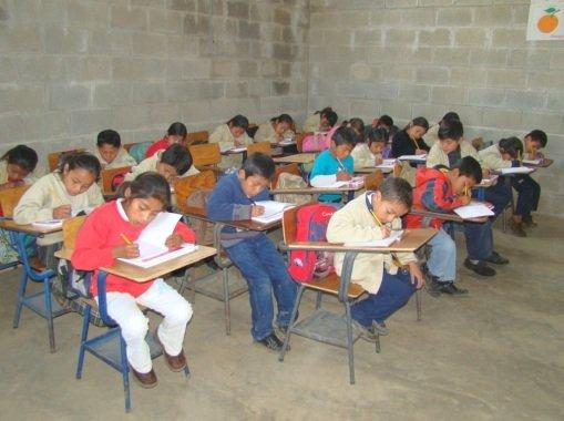 80 Becas Escolares en Ciudad Esperanza 3 2.